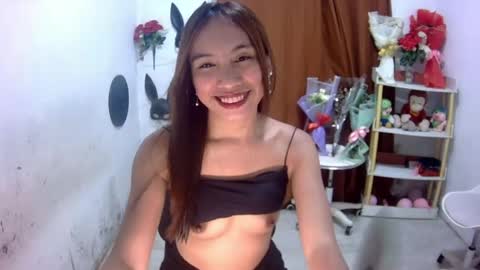 Snapshot of _miss_melody chatting on July 21, 2026, 12:24 am _miss_melody online show from July 21, 2026, 12:24 am