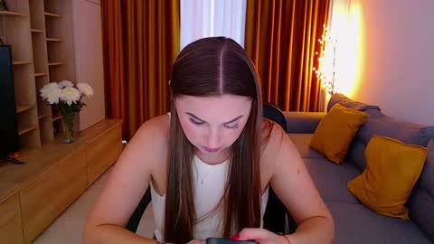Snapshot of _miss_mia chatting on October 19, 2025, 9:21 am Mia online show from October 19, 2025, 9:21 am