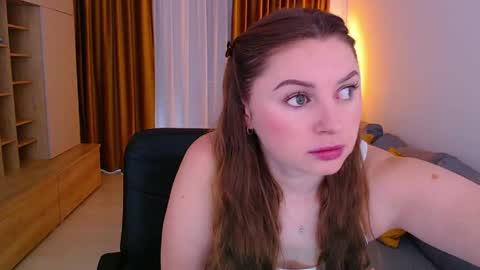 Snapshot of _miss_mia chatting on May 10, 2026, 5:56 am Mia online show from May 10, 2026, 5:56 am