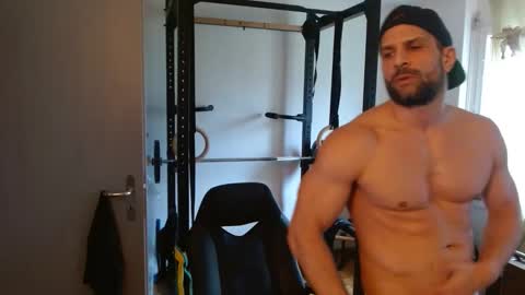 Snapshot of _misterniceguy chatting on February 4, 2026, 11:16 am BENJI online show from February 4, 2026, 11:16 am