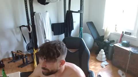 Snapshot of _misterniceguy chatting on May 18, 2026, 3:18 pm BENJI online show from May 18, 2026, 3:18 pm
