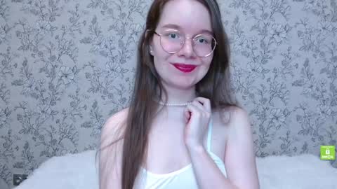  mizuka  online show from January 19, 2025, 3:21 pm