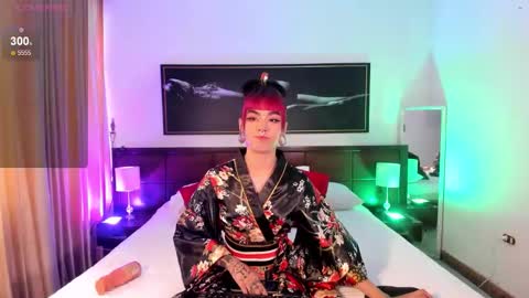 mizuki  online show from September 10, 2025, 3:23 pm