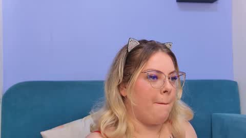 Fiona online show from October 30, 2025, 5:31 am