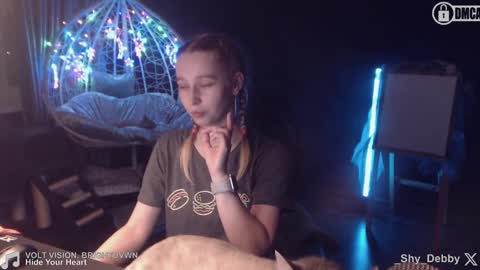 Debby  online show from January 10, 2025, 6:17 pm