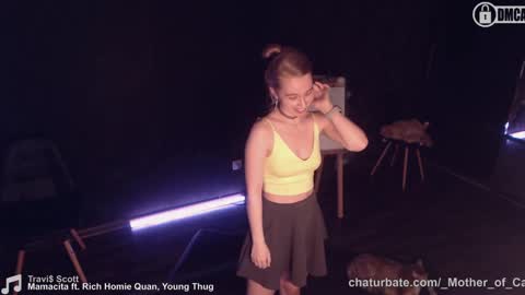 Debby  online show from February 21, 2025, 7:54 pm