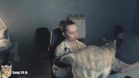 Snapshot of _mother_of_cats chatting on April 29, 2026, 7:42 pm Debby online show from April 29, 2026, 7:42 pm