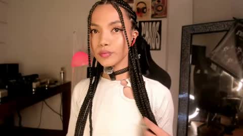 Nati - Independ model online show from May 21, 2026, 2:07 am
