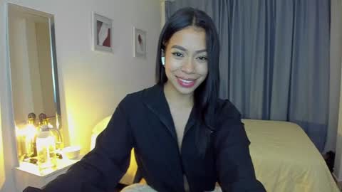 Snapshot of _nathaliesex chatting on December 4, 2024, 9:40 am independent model natha online show from December 4, 2024, 9:40 am