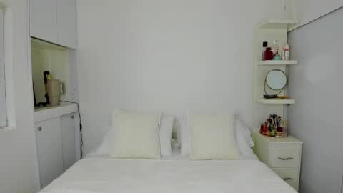 Snapshot of _nathaliesex chatting on October 7, 2025, 6:43 am independent model natha online show from October 7, 2025, 6:43 am