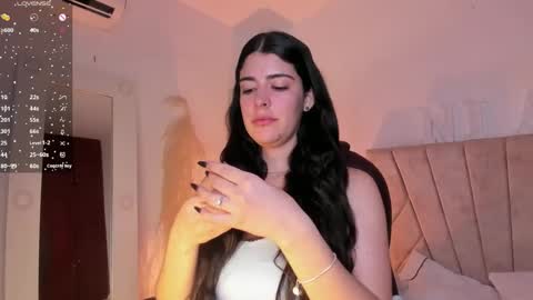 Niah  You can call me Ni or cutie haha online show from February 12, 2025, 9:01 pm