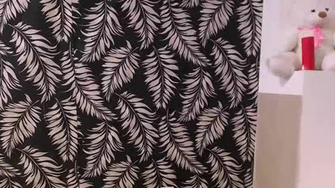 Snapshot of _nicole_new chatting on February 25, 2026, 10:36 am Nica online show from February 25, 2026, 10:36 am