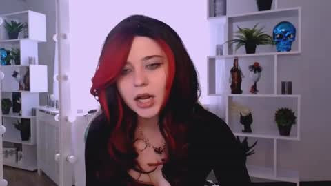 Snapshot of _olivia_6 chatting on July 19, 2026, 7:45 am _olivia_6 online show from July 19, 2026, 7:45 am