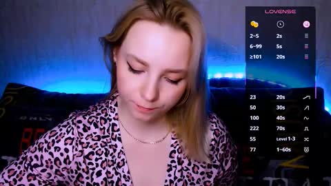 Snapshot of _pando4ka_ chatting on March 9, 2026, 8:46 pm pando4ka online show from March 9, 2026, 8:46 pm