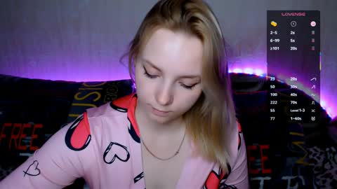 Snapshot of _pando4ka_ chatting on April 10, 2026, 7:51 pm pando4ka online show from April 10, 2026, 7:51 pm