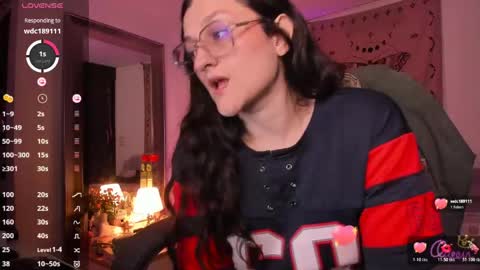 Snapshot of _peach__ chatting on May 22, 2026, 2:30 am violeta ig online show from May 22, 2026, 2:30 am