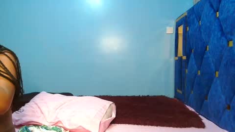 Snapshot of _peach_p chatting on March 1, 2025, 5:52 am Peach online show from March 1, 2025, 5:52 am