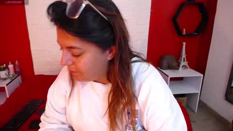 Laura online show from January 12, 2026, 5:40 pm