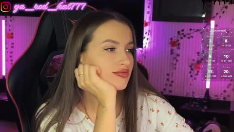 Snapshot of _red_hat_7 chatting on April 9, 2026, 6:13 pm -RED HAT- online show from April 9, 2026, 6:13 pm