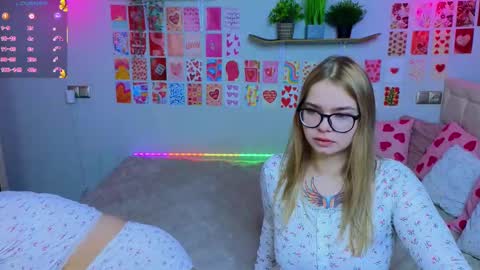 LISSAPVT IS OPEN online show from March 7, 2025, 12:34 pm