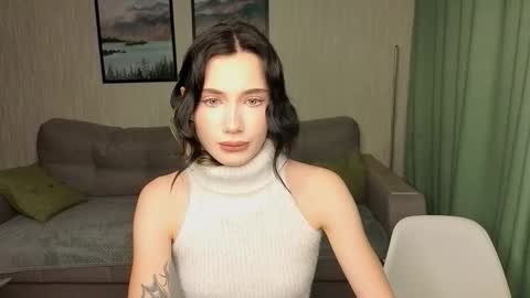 LISSAPVT IS OPEN online show from September 28, 2025, 4:40 am