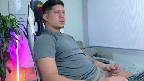 Roberto online show from February 12, 2026, 1:06 pm