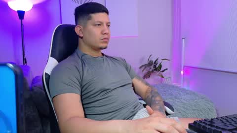 Roberto online show from April 2, 2026, 12:47 pm