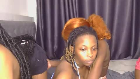 Snapshot of _roxxana chatting on May 28, 2026, 5:21 pm Roxxana online show from May 28, 2026, 5:21 pm