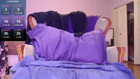 Snapshot of _rubyshy_ chatting on November 19, 2025, 11:16 pm Ruby Shy online show from November 19, 2025, 11:16 pm