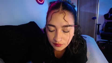  SantaLove  online show from January 5, 2025, 7:39 pm