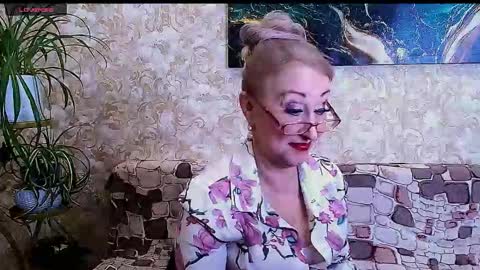 Sara online show from March 3, 2026, 10:43 am