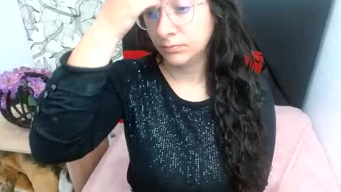 Snapshot of _saraximena_ chatting on June 11, 2026, 6:33 am _saraximena_ online show from June 11, 2026, 6:33 am