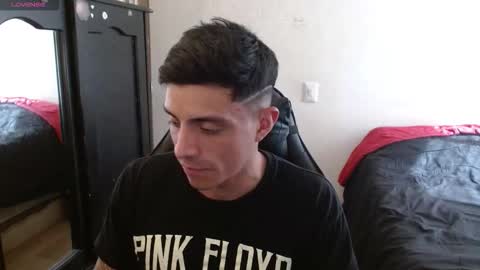 Snapshot of _schnnneider_ chatting on September 11, 2025, 7:47 pm SCHNEIDER online show from September 11, 2025, 7:47 pm