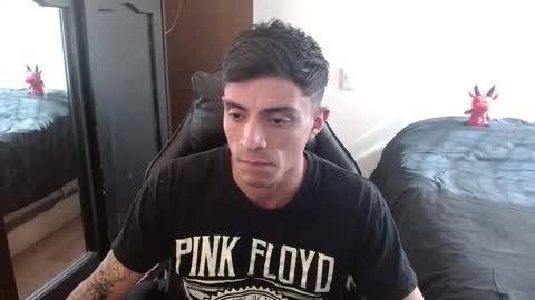 Snapshot of _schnnneider_ chatting on September 15, 2025, 8:20 pm SCHNEIDER online show from September 15, 2025, 8:20 pm