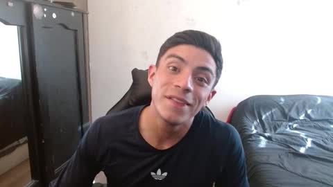 Snapshot of _schnnneider_ chatting on September 30, 2025, 8:58 pm SCHNEIDER online show from September 30, 2025, 8:58 pm