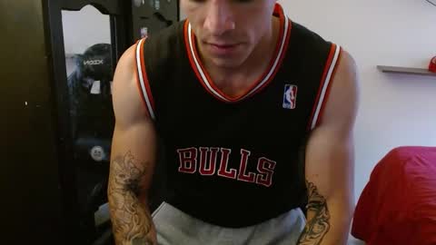 SCHNEIDER online show from November 28, 2025, 8:44 pm