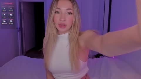 Kat online show from November 21, 2025, 6:17 pm