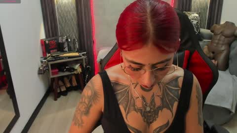 Selene online show from February 5, 2025, 4:36 pm