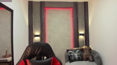 Selene online show from February 18, 2025, 3:32 pm