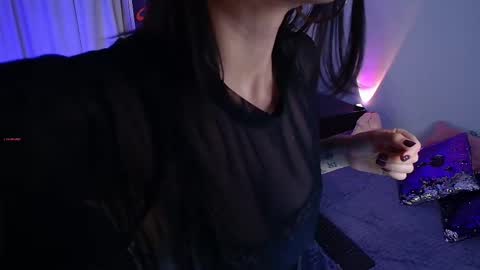 Laura online show from February 10, 2026, 2:15 am