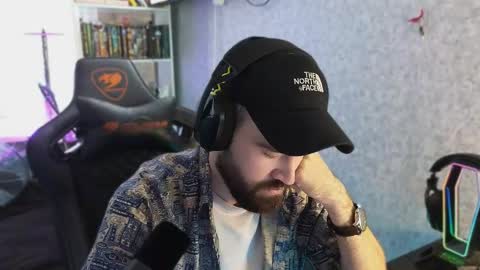 Snapshot of _serious_man chatting on September 28, 2025, 12:43 pm Ask me online show from September 28, 2025, 12:43 pm
