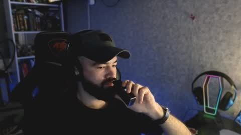 Snapshot of _serious_man chatting on March 6, 2026, 2:30 am Ask me online show from March 6, 2026, 2:30 am
