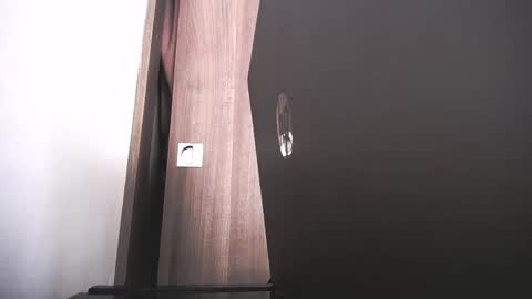 Juan Pablo-independent model online show from April 19, 2026, 6:10 pm