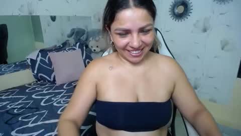 Snapshot of _sexyredhead_ chatting on October 6, 2025, 12:13 pm KATA online show from October 6, 2025, 12:13 pm