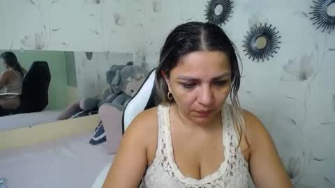 Snapshot of _sexyredhead_ chatting on October 20, 2025, 12:05 pm KATA online show from October 20, 2025, 12:05 pm