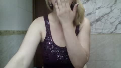 Snapshot of _sexyxsveta_ chatting on June 20, 2026, 4:48 am SexyXSveta online show from June 20, 2026, 4:48 am