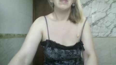 Snapshot of _sexyxsveta_ chatting on June 22, 2026, 6:54 am SexyXSveta online show from June 22, 2026, 6:54 am