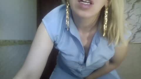 Snapshot of _sexyxsveta_ chatting on July 5, 2026, 4:19 am SexyXSveta online show from July 5, 2026, 4:19 am