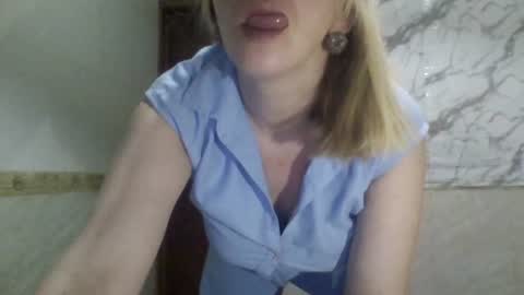 Snapshot of _sexyxsveta_ chatting on July 19, 2026, 1:31 am SexyXSveta online show from July 19, 2026, 1:31 am