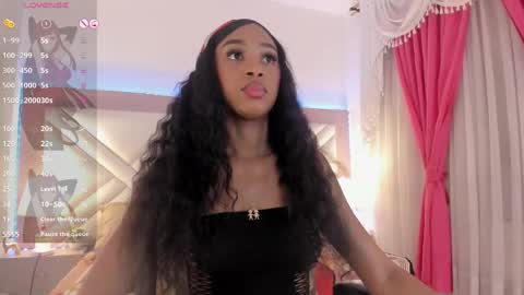 Snapshot of _shayra_ chatting on April 20, 2026, 11:24 am Shayra online show from April 20, 2026, 11:24 am